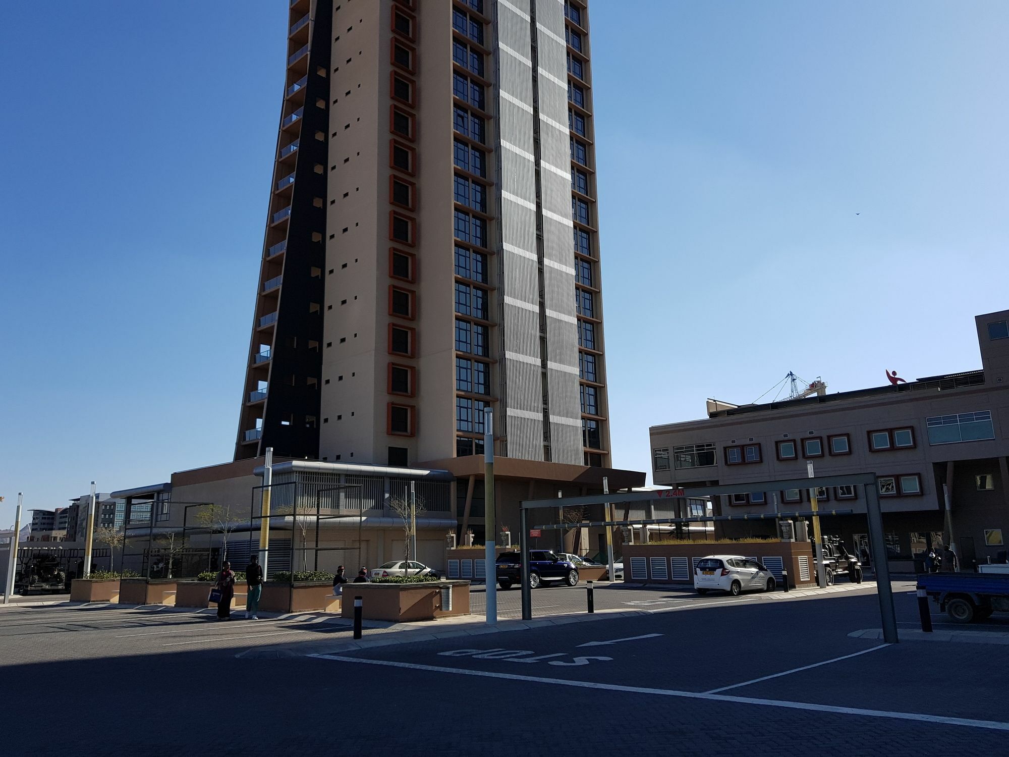 Apartments At Itowers, Cbd, ハボローネ エクステリア 写真